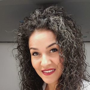 Meet your Posher, Roberta